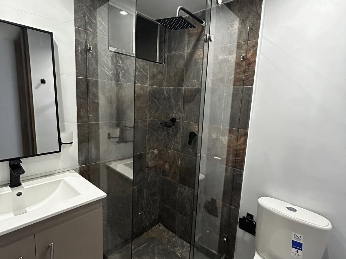 Baño completo — Proyecto Bogotá Norte — después